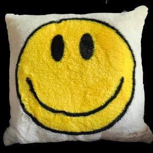 Smiley pillow